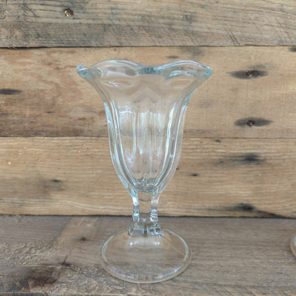 Anchor Hocking Fountainware Clear Footed Sundae Glasses Set of Three - Picture 5 of 11